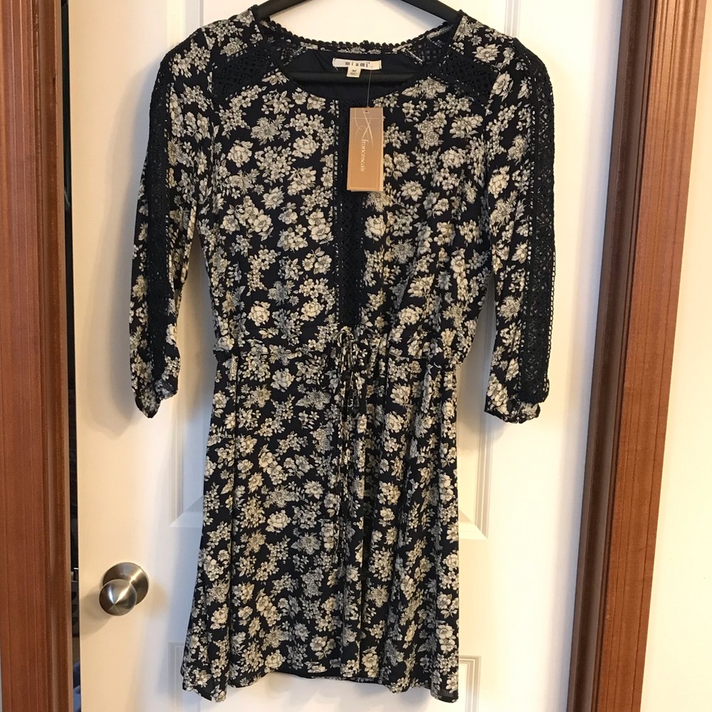 Miami Brand 3/4 sleeve dress